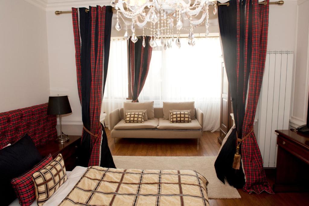Boutique Vila Paradis Deva Habitación foto